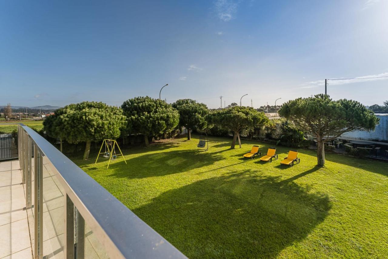 Beachfront Villa In 에스포센데 외부 사진