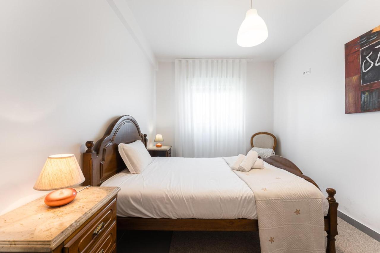 Beachfront Villa In 에스포센데 외부 사진